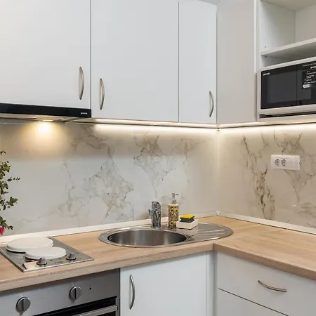 M&k Apartment